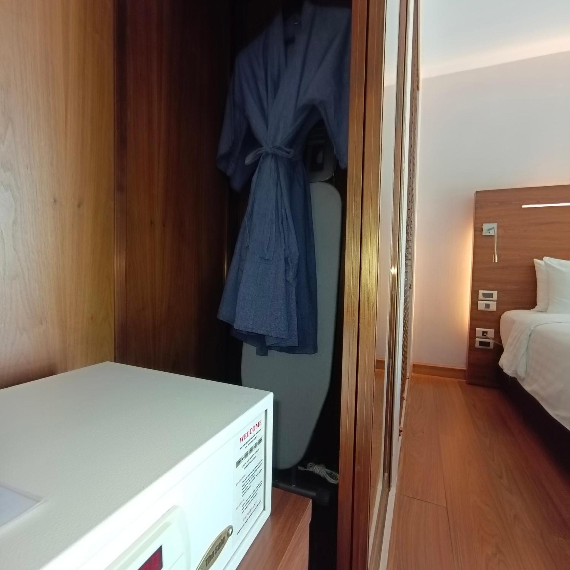 Sacha'S Hotel Uno Sha Bangkok Eksteriør billede